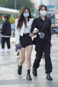 【精选街拍】Vol.2378 黑色热裤肉丝 [181P-2.34GB]