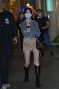 【精选街拍】Vol.1834 皮靴美腿的诱惑 [36-490MB]