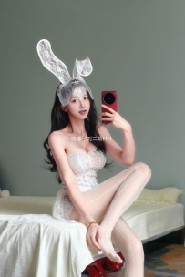 【微密圈】No.343_#刘二萌_网纱抹胸兔女郎_8P