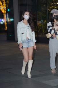 【精选街拍】Vol.2842 长靴牛仔经典搭配 [46P-741MB]